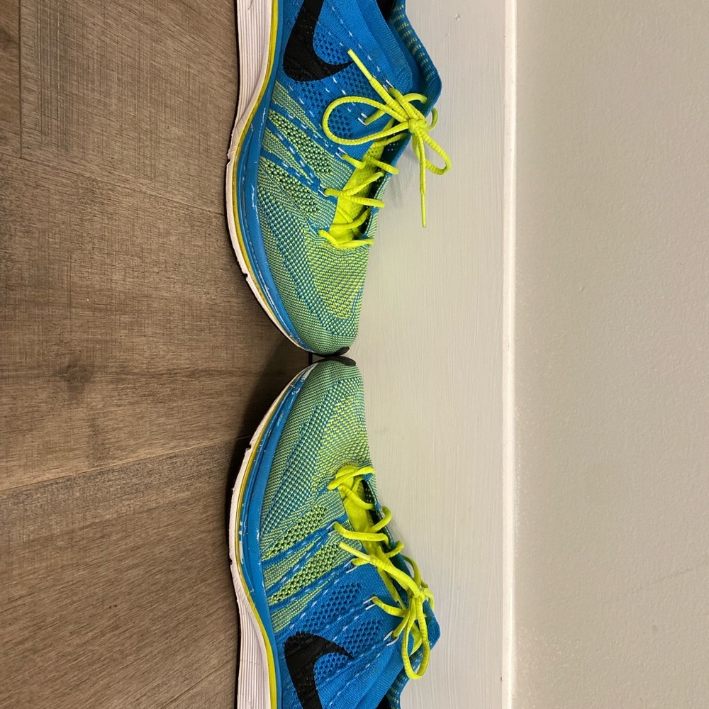 Mens Nike Flyknit Trainer
